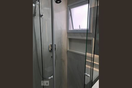 Apartamento à venda com 180m², 3 quartos e 2 vagasBanheiro