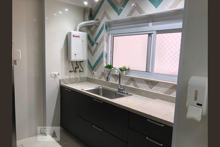 Apartamento à venda com 180m², 3 quartos e 2 vagasLavanderia