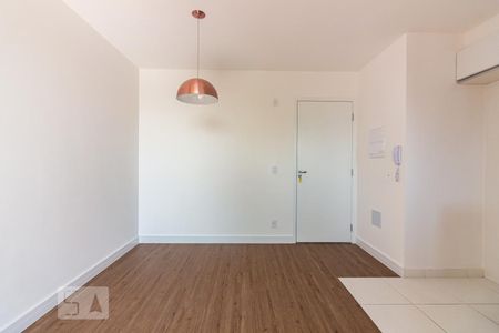 Sala de apartamento para alugar com 2 quartos, 51m² em Presidente Altino, Osasco