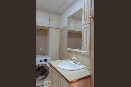 Apartamento à venda com 48m², 1 quarto e 1 vagaBanheiro e Área de Serviço