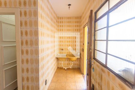 Casa à venda com 305m², 3 quartos e 3 vagas Casa à venda com 305m², 3 quartos e 3 vagasÁrea de Serviço