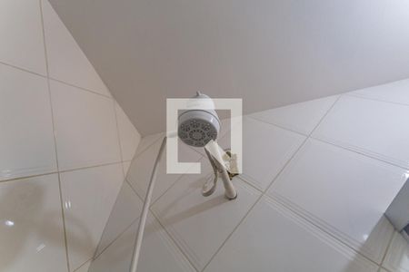 Casa à venda com 305m², 3 quartos e 3 vagas Casa à venda com 305m², 3 quartos e 3 vagasChuveiro do Banheiro da Suíte 2