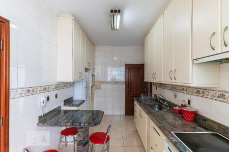 Apartamento à venda com 120m², 3 quartos e 1 vaga Apartamento à venda com 120m², 3 quartos e 1 vagaCozinha