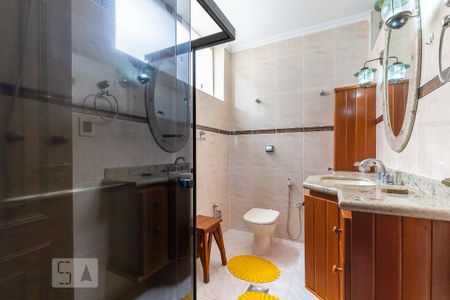 Apartamento à venda com 120m², 3 quartos e 1 vaga Apartamento à venda com 120m², 3 quartos e 1 vagaBanheiro da suíte