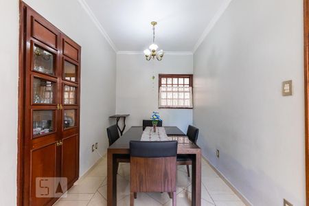 Apartamento à venda com 120m², 3 quartos e 1 vaga Apartamento à venda com 120m², 3 quartos e 1 vagaSala de jantar