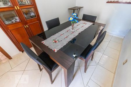 Sala de jantar - Mesa e cadeiras de apartamento à venda com 3 quartos, 120m² em Cambuí, Campinas