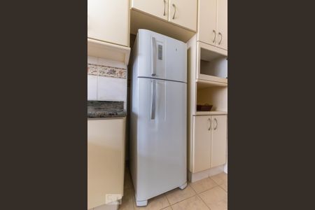 Apartamento à venda com 120m², 3 quartos e 1 vaga Apartamento à venda com 120m², 3 quartos e 1 vagaCozinha - Refrigerador