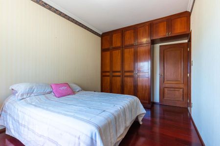 Apartamento à venda com 120m², 3 quartos e 1 vaga Apartamento à venda com 120m², 3 quartos e 1 vagaQuarto 1