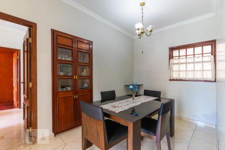 Apartamento à venda com 120m², 3 quartos e 1 vaga Apartamento à venda com 120m², 3 quartos e 1 vagaSala de jantar
