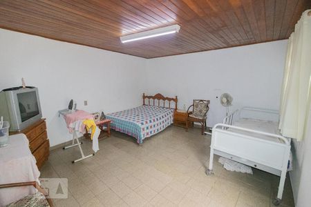Casa à venda com 324m², 4 quartos e 3 vagasSalão de festas