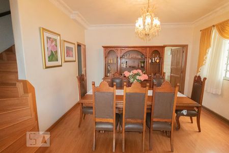 Sala de casa à venda com 4 quartos, 324m² em Vila Baruel, São Paulo