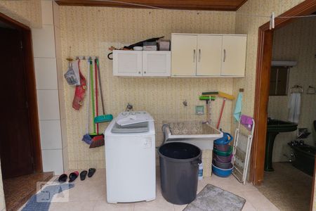 Casa à venda com 324m², 4 quartos e 3 vagasÁrea de Serviço