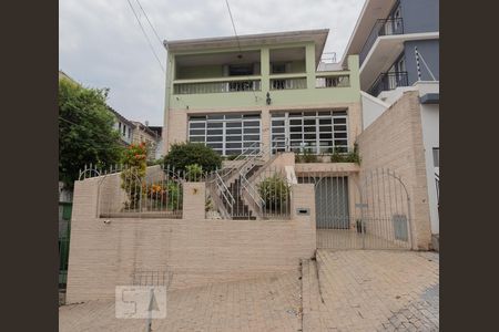 Casa à venda com 324m², 4 quartos e 3 vagasFachada