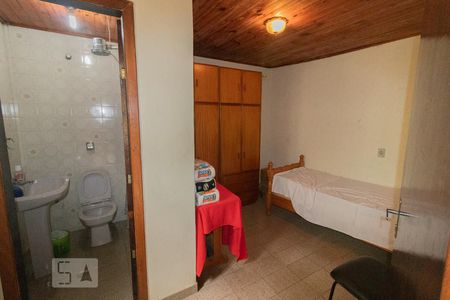 Casa à venda com 324m², 4 quartos e 3 vagasSuite