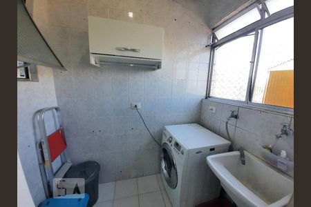 Apartamento à venda com 60m², 2 quartos e 1 vagaÁrea de Serviço 