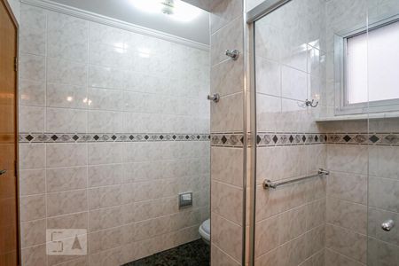 Banheiro de apartamento para alugar com 2 quartos, 90m² em Vila Monumento, São Paulo