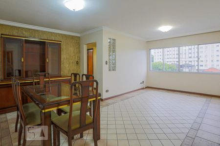 Sala de apartamento para alugar com 2 quartos, 90m² em Vila Monumento, São Paulo