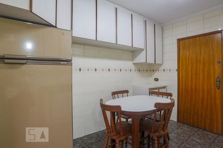 Apartamento para alugar com 90m², 2 quartos e 1 vagaCozinha