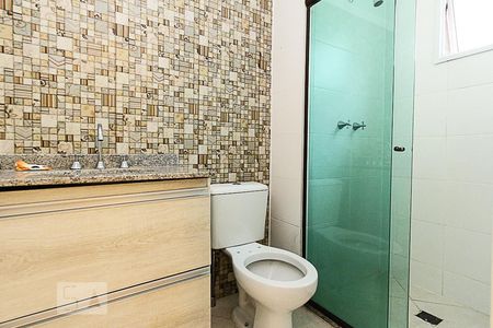 Apartamento para alugar com 76m², 2 quartos e 1 vagaBanheiro da Suite