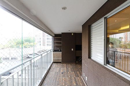 Apartamento para alugar com 76m², 2 quartos e 1 vagaVaranda