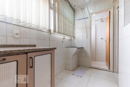 Apartamento à venda com 92m², 3 quartos e 1 vagaÁrea de serviço
