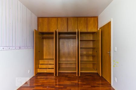 Apartamento à venda com 92m², 3 quartos e 1 vagaQuarto 1 - Armários