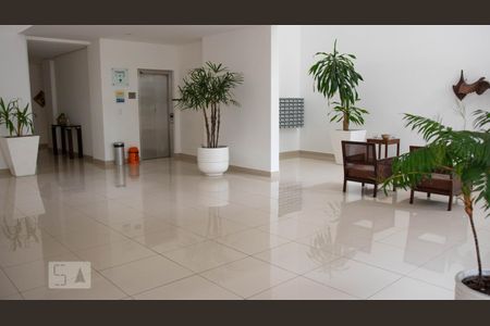 Apartamento à venda com 101m², 3 quartos e 2 vagas Apartamento à venda com 101m², 3 quartos e 2 vagasHall de Entrada