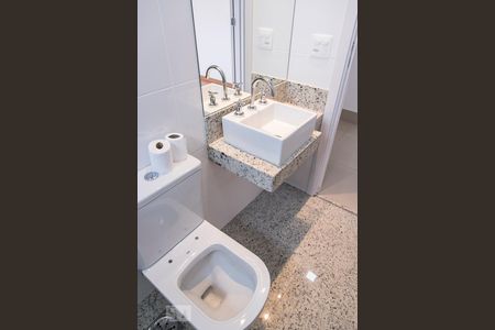 Apartamento para alugar com 70m², 2 quartos e 1 vagaBanheiro
