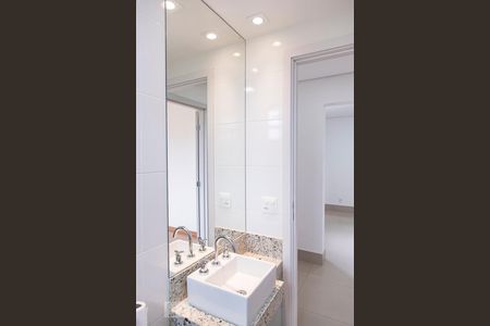 Apartamento para alugar com 70m², 2 quartos e 1 vagaBanheiro