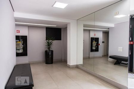Apartamento para alugar com 70m², 2 quartos e 1 vagaHall social