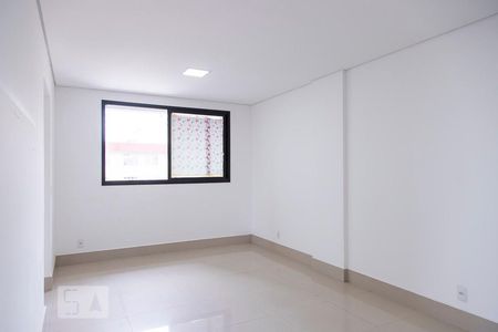 Apartamento para alugar com 70m², 2 quartos e 1 vagaSala