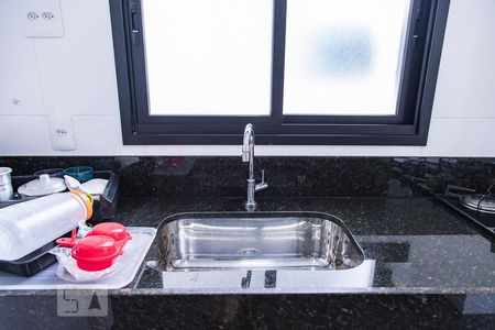 Apartamento para alugar com 70m², 2 quartos e 1 vagaCozinha