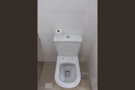 Apartamento para alugar com 70m², 2 quartos e 1 vagaLavabo