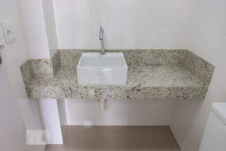 Apartamento para alugar com 70m², 2 quartos e 1 vagaLavabo