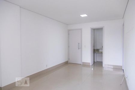 Apartamento para alugar com 70m², 2 quartos e 1 vagaSala