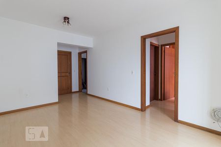 Apartamento para alugar com 75m², 2 quartos e 1 vagaSala