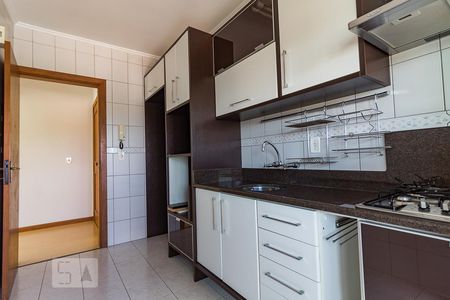 Apartamento para alugar com 75m², 2 quartos e 1 vagaCozinha