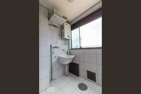 Apartamento para alugar com 75m², 2 quartos e 1 vagaÁrea de Serviço