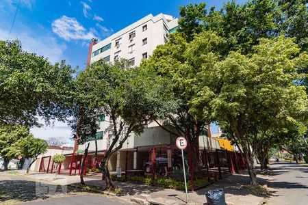 Apartamento para alugar com 75m², 2 quartos e 1 vagaFachada