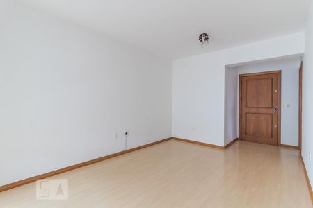 Apartamento para alugar com 75m², 2 quartos e 1 vagaSala