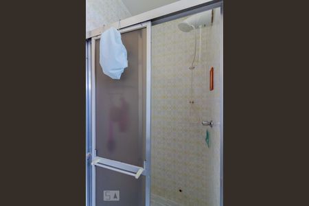 Casa à venda com 145m², 3 quartos e 2 vagasBanheiro