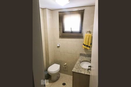 Apartamento para alugar com 122m², 2 quartos e 3 vagasBanheiro 1