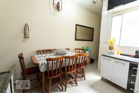 Apartamento à venda com 97m², 2 quartos e sem vagaCozinha