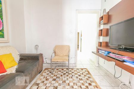 Apartamento à venda com 42m², 1 quarto e sem vagaSala