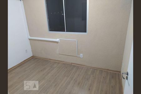 Quarto de apartamento para alugar com 2 quartos, 42m² em Cavalhada, Porto Alegre