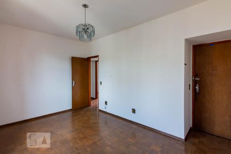 Sala  de apartamento para alugar com 2 quartos, 71m² em Lourdes, Belo Horizonte