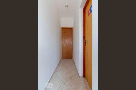 Corredor de apartamento para alugar com 1 quarto, 35m² em Vila Sílvia, São Paulo