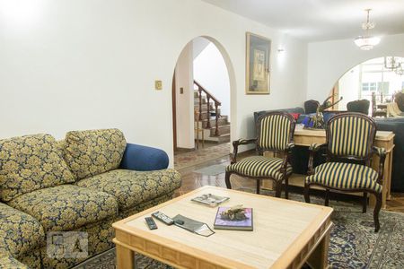 Casa à venda com 5 quartos, 350m² em Planalto Paulista, São Paulo