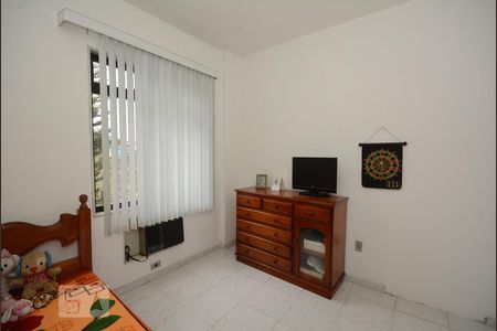 Apartamento à venda com 89m², 3 quartos e 1 vagaQuarto 2