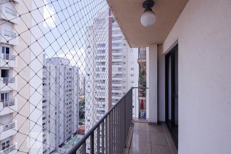 Varanda Sala de apartamento à venda com 4 quartos, 138m² em Vila Romana, São Paulo